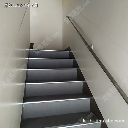 共用階段