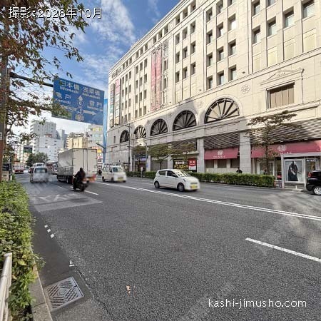 前面道路(江戸通り)