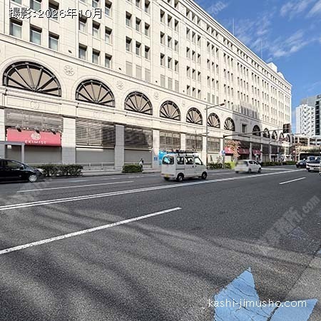 前面道路(江戸通り)