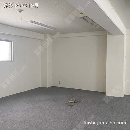 貸室内(2階) 貸室内(2階)