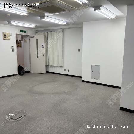 貸室内(8階A号室)