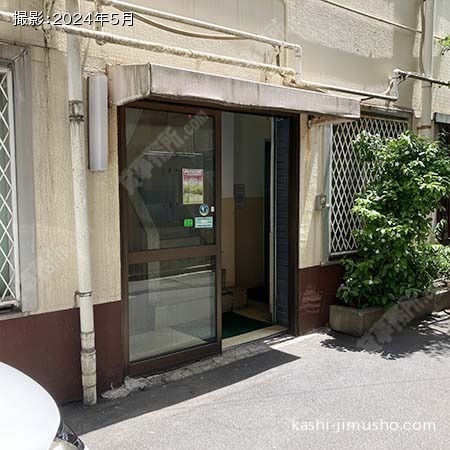 ビル入口