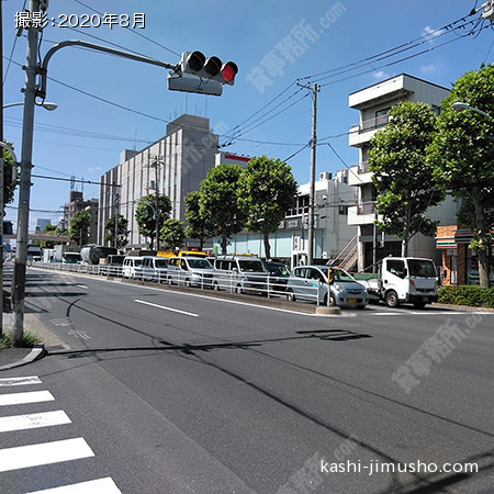 前面道路(環七通り）