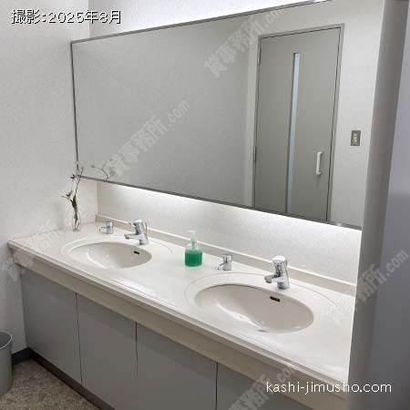 男性トイレ
