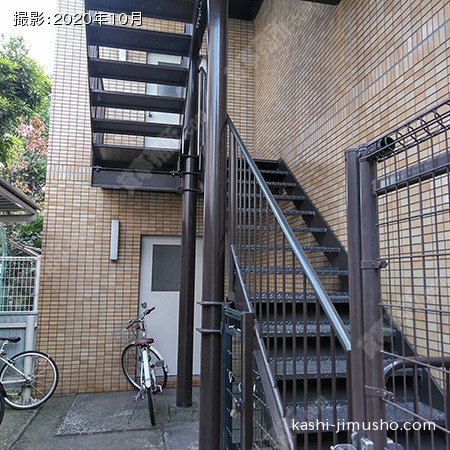 共用階段