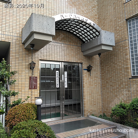 建物入口