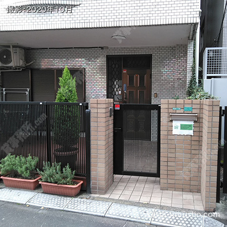 建物入口