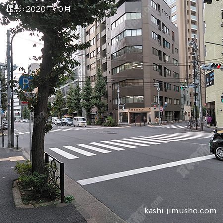 前面道路(消防署前通り）
