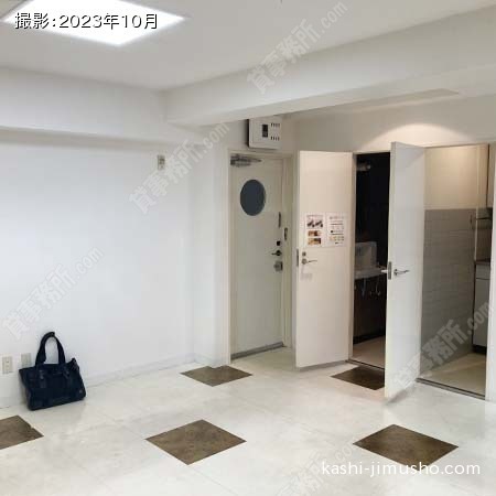 貸室内(2階203号室)