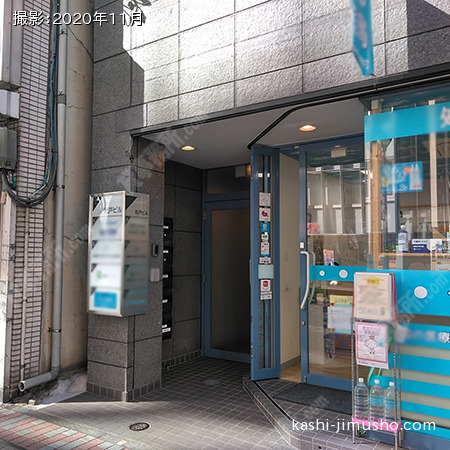ビル入口