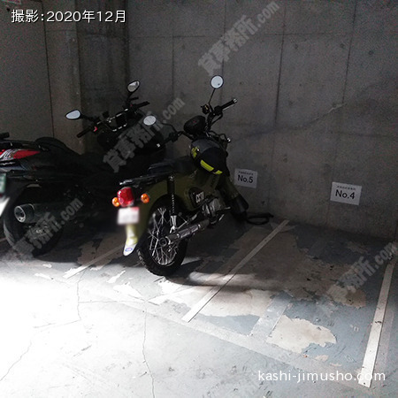 バイク置場