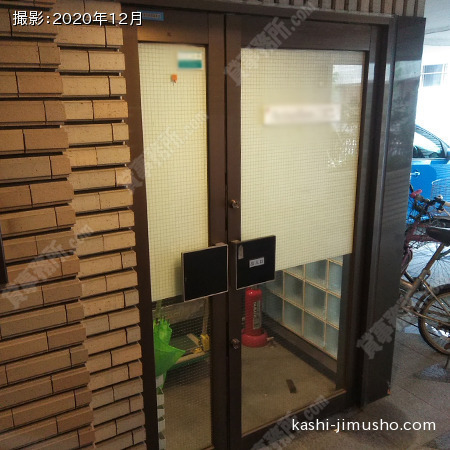 貸室入口(1階) 貸室入口(1階)