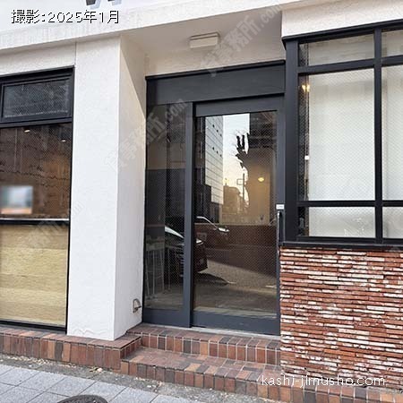 1階ラウンジ入口