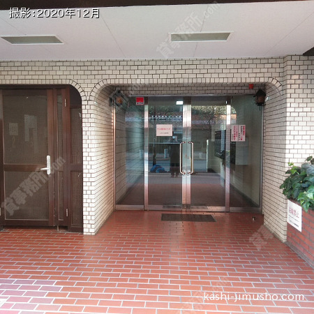 建物入口