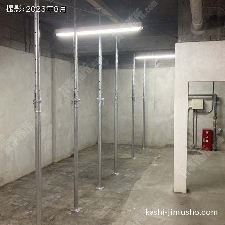 貸室内(B1階)