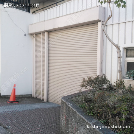 貸室前(1階)