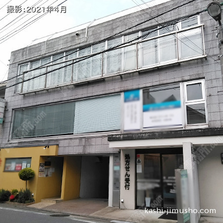 ビル正面