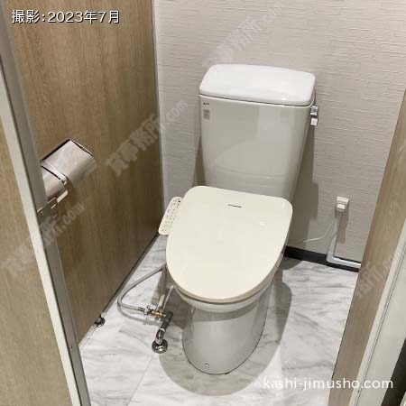 男性トイレ