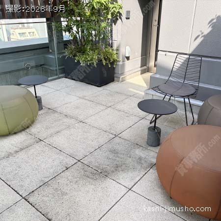 屋上 屋上