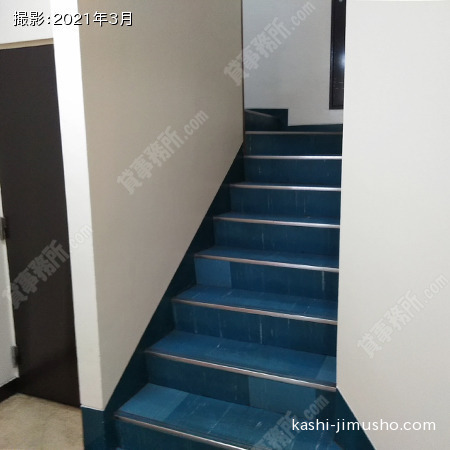 共用階段