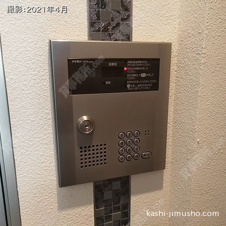 インターホン