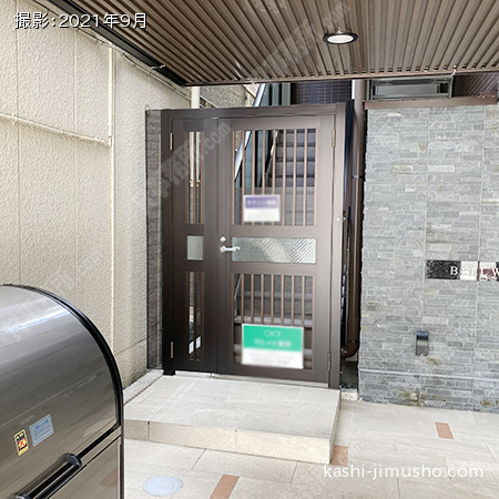 共用階段