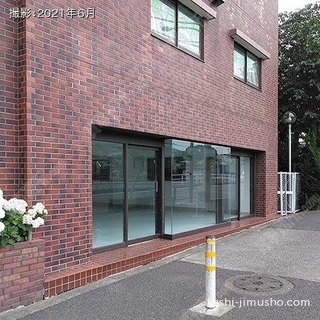 貸室前面(地下1-1階）