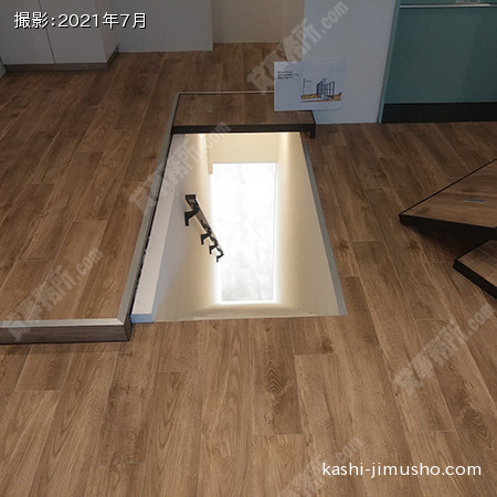地下への階段