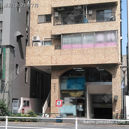 ビル前面
