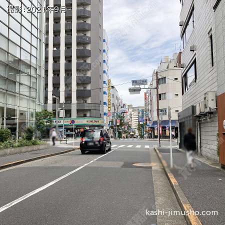  前面道路