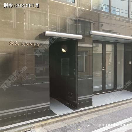 ビル入口