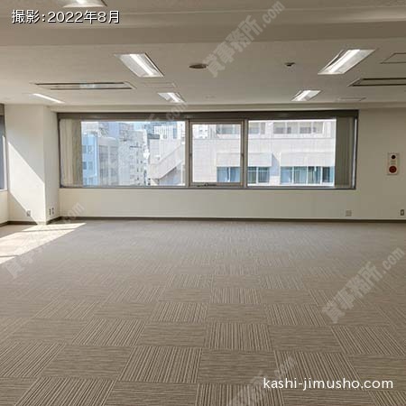 貸室内(8階)