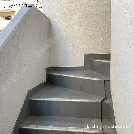 共用階段