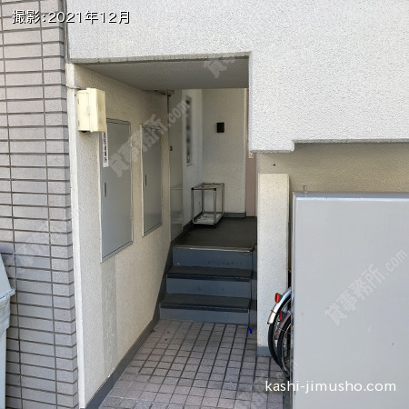ビル入口