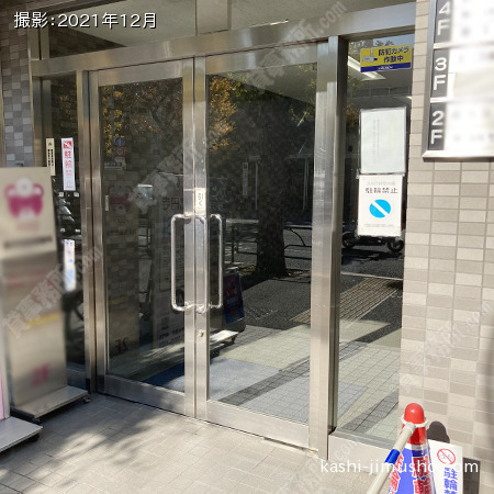ビル入口