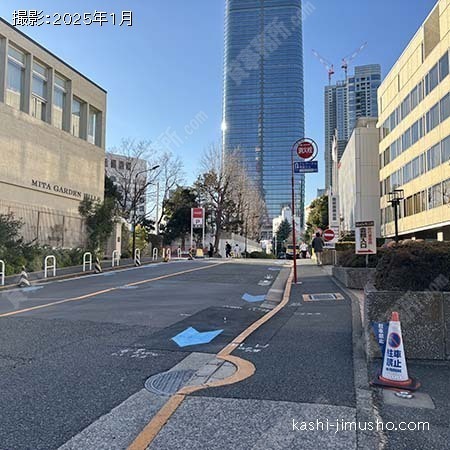 前面道路(東京タワー通り）