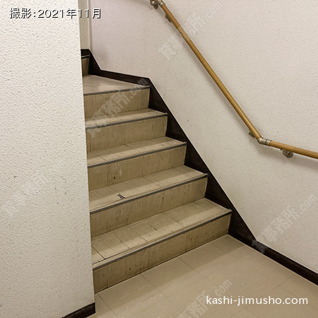 共用階段