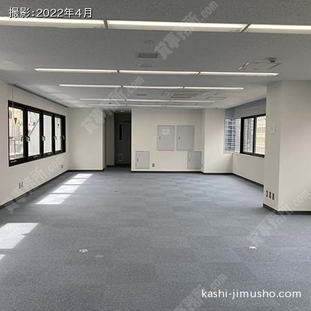 貸室内(8階)