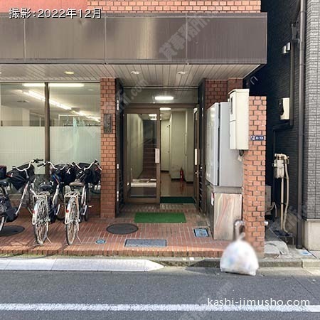ビル入口