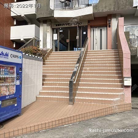 建物入口
