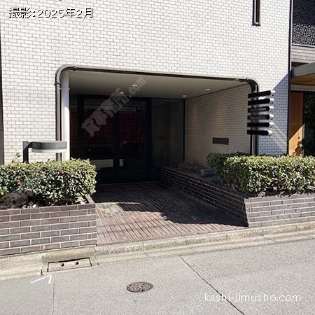 ビル前面 ビル前面
