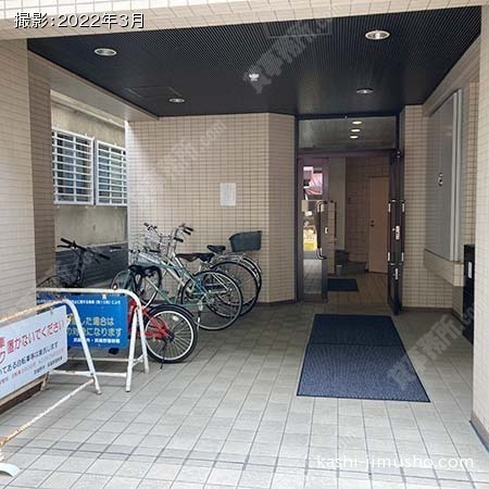 ビル入口