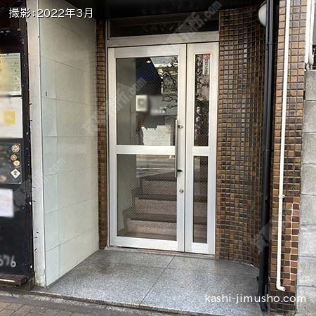 ビル入口
