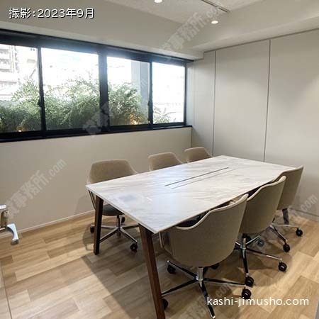 貸室内(4階) 貸室内(4階)