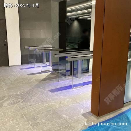 フラッパーゲート(3階) フラッパーゲート(3階)