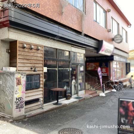 ビル前面