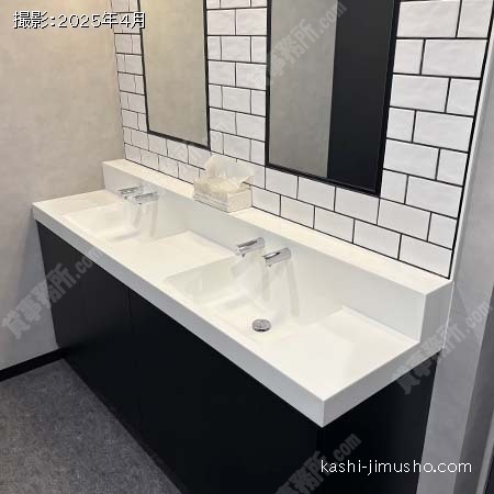 男性トイレ