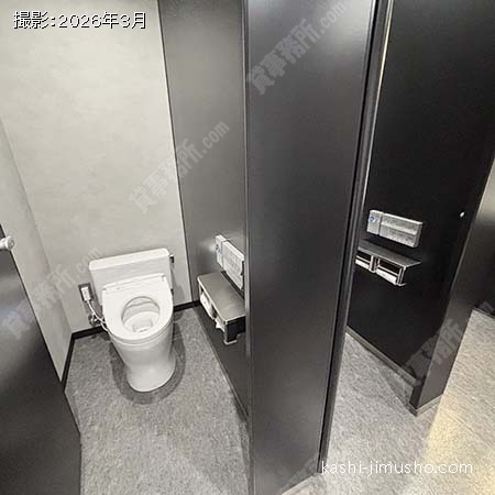 男性トイレ 男性トイレ