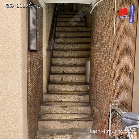 ビル入口
