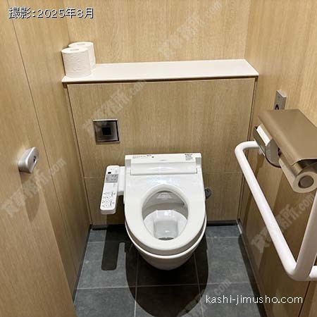 男性トイレ